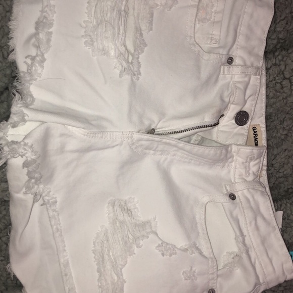 Garage White Ripped Jean Shorts - Picture 1 of 2